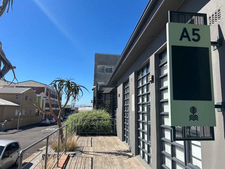 To Let Commercial Property for Rent in Salt River Western Cape